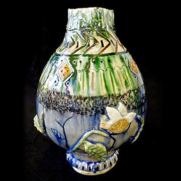 色彩鲜艳，有质感的陶瓷花瓶